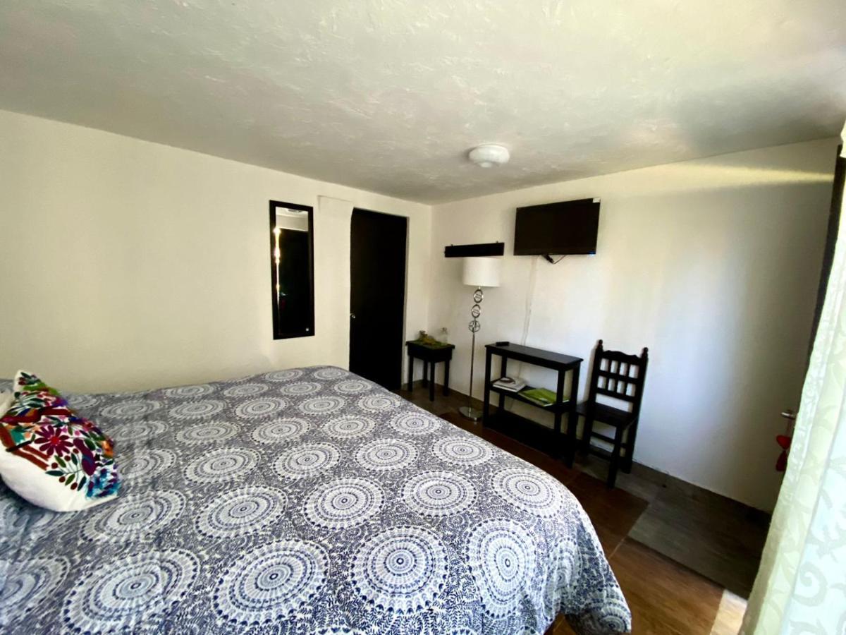 הואסקה דה אוקמפו Hotel Boutique Calderon מראה חיצוני תמונה
