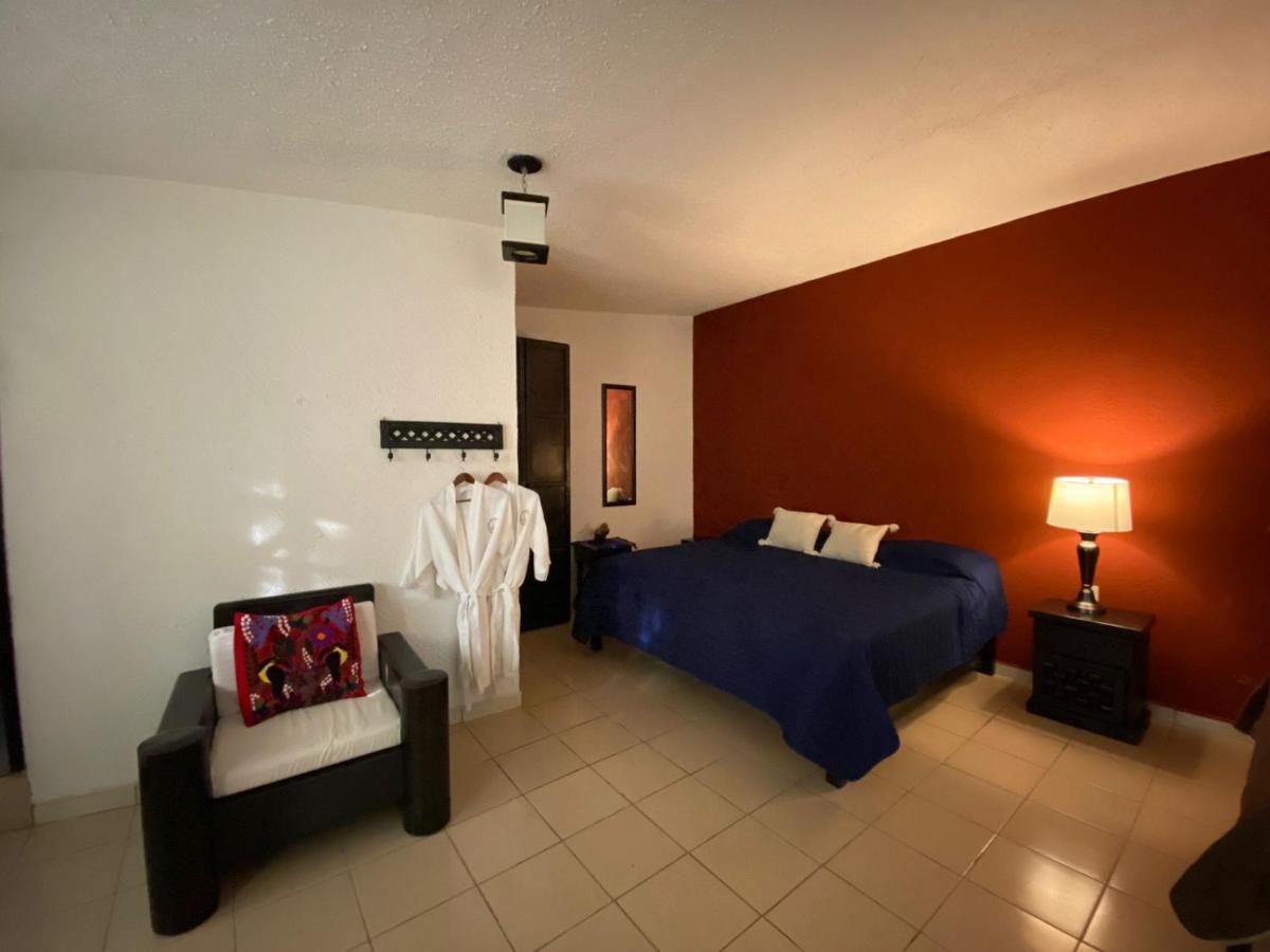 הואסקה דה אוקמפו Hotel Boutique Calderon מראה חיצוני תמונה